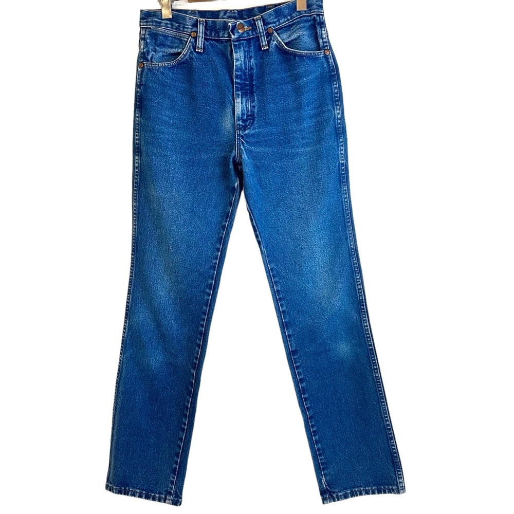 Wrangler Original Slim Fit High Waist Straight Leg Medium Wash Jeam 936PWD